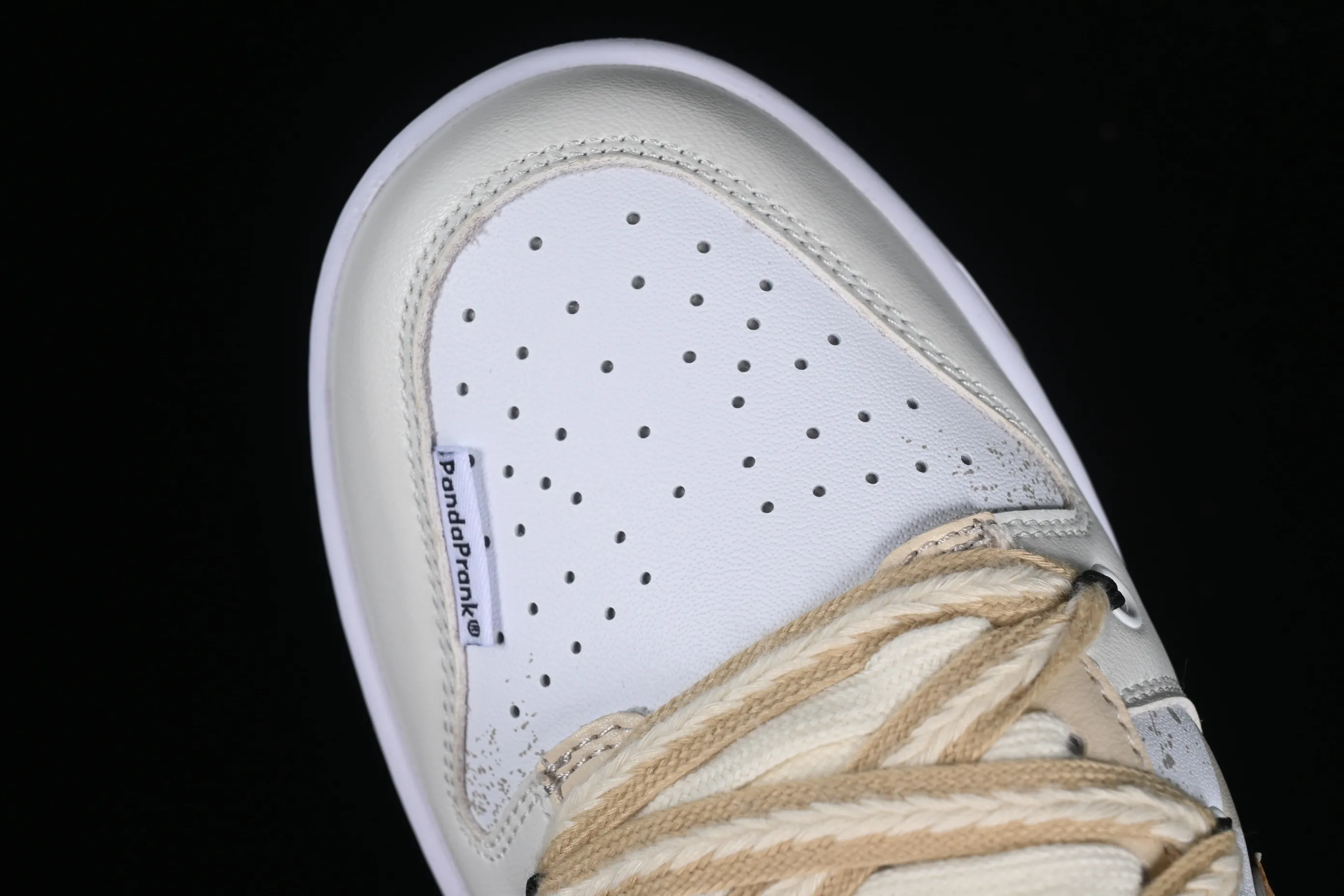 All Categories Nk SB Dunk Series Nk SB Dunk Low Low-top Sneakers Nk Dunk Low Panda Prank Space Exploration-Interstellar Exploration Mocha SB Strap Low-top Casual Sneakers DV0833-100